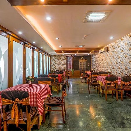 Hotel Executive Hasanganj Dış mekan fotoğraf