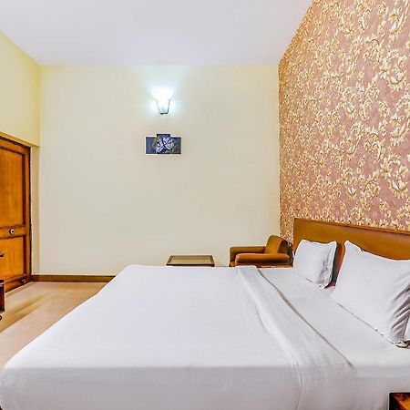Hotel Executive Hasanganj Dış mekan fotoğraf