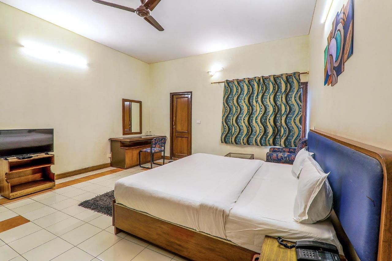 Hotel Executive Hasanganj Dış mekan fotoğraf