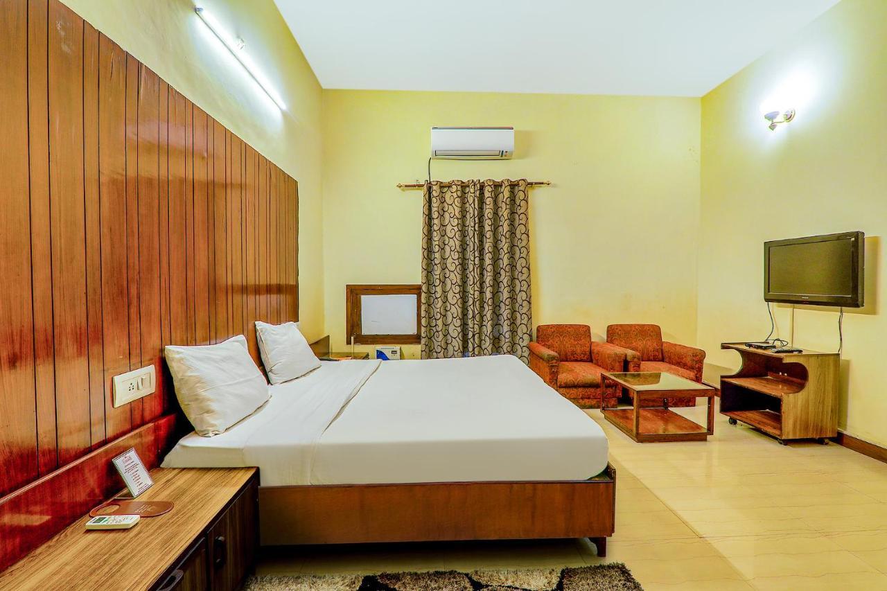 Hotel Executive Hasanganj Dış mekan fotoğraf