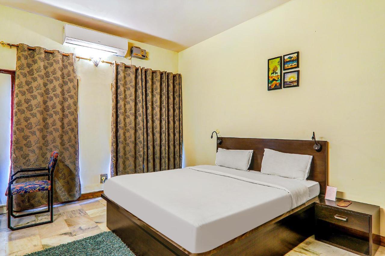 Hotel Executive Hasanganj Dış mekan fotoğraf