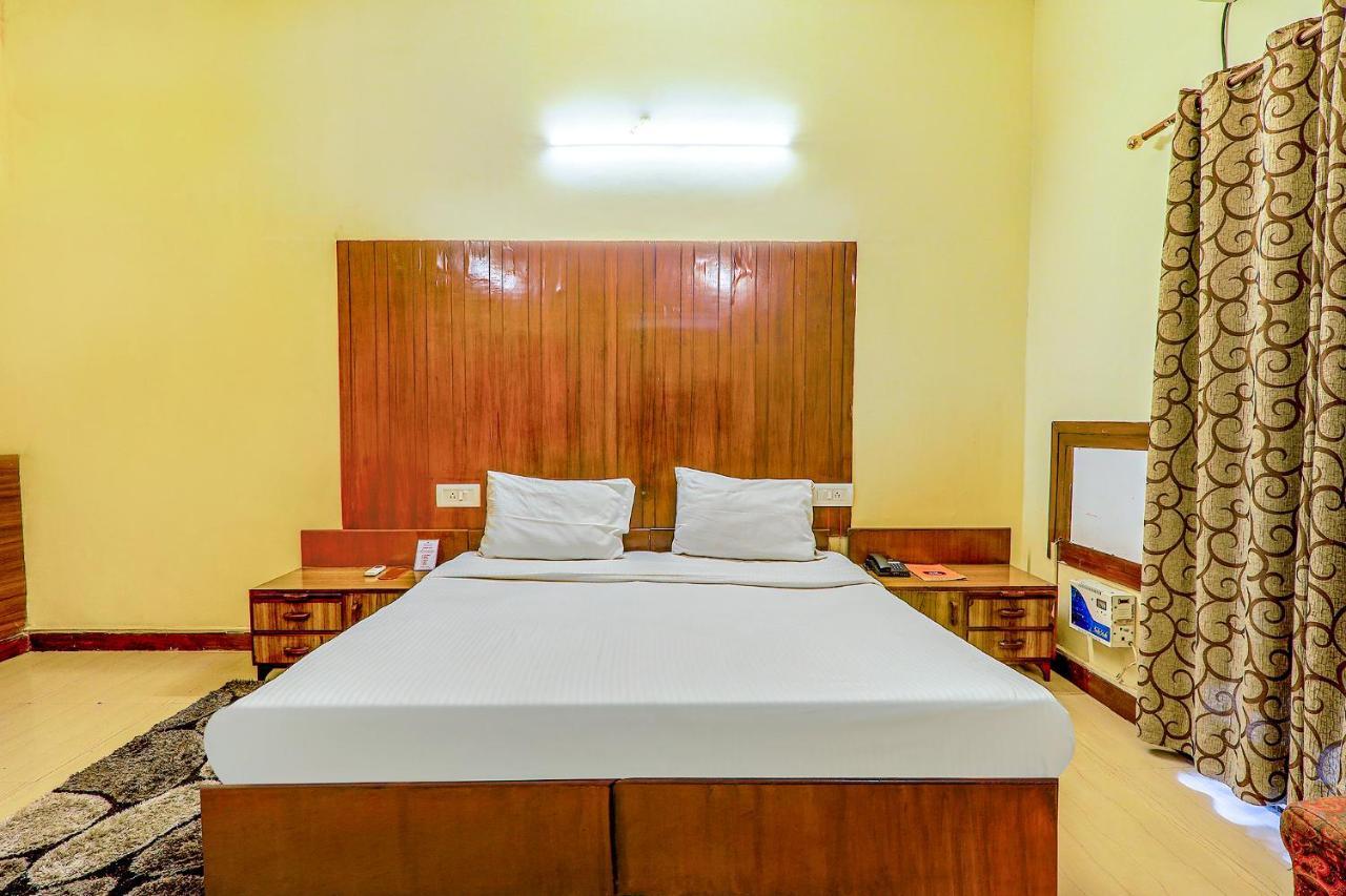 Hotel Executive Hasanganj Dış mekan fotoğraf